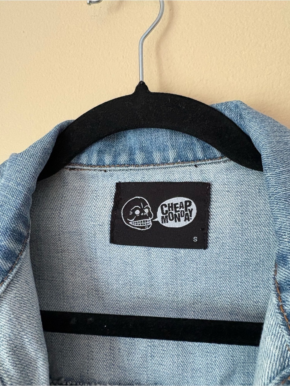 Cheap Monday Cropped Light Wash Denim Jacket Size Small - Picture 4 of 12